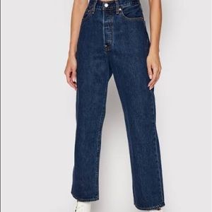 Levi’s Ribcage Jeans